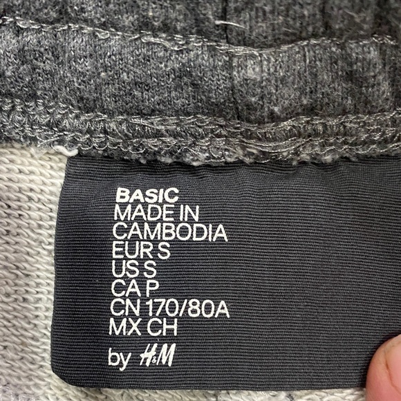 H&M Charcoal Kids Joggers with Drawstring - Picture 2 of 3